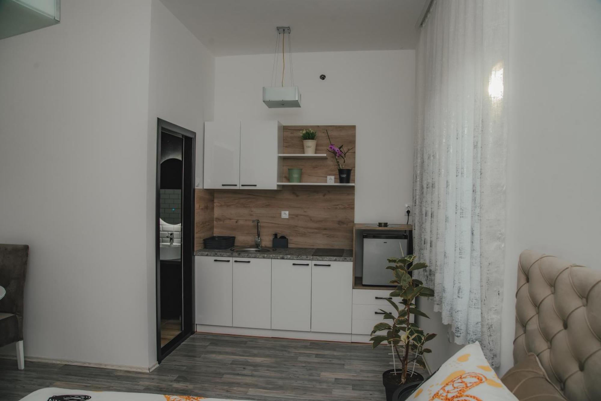 Jes Apartments เลสโควัซ ภายนอก รูปภาพ